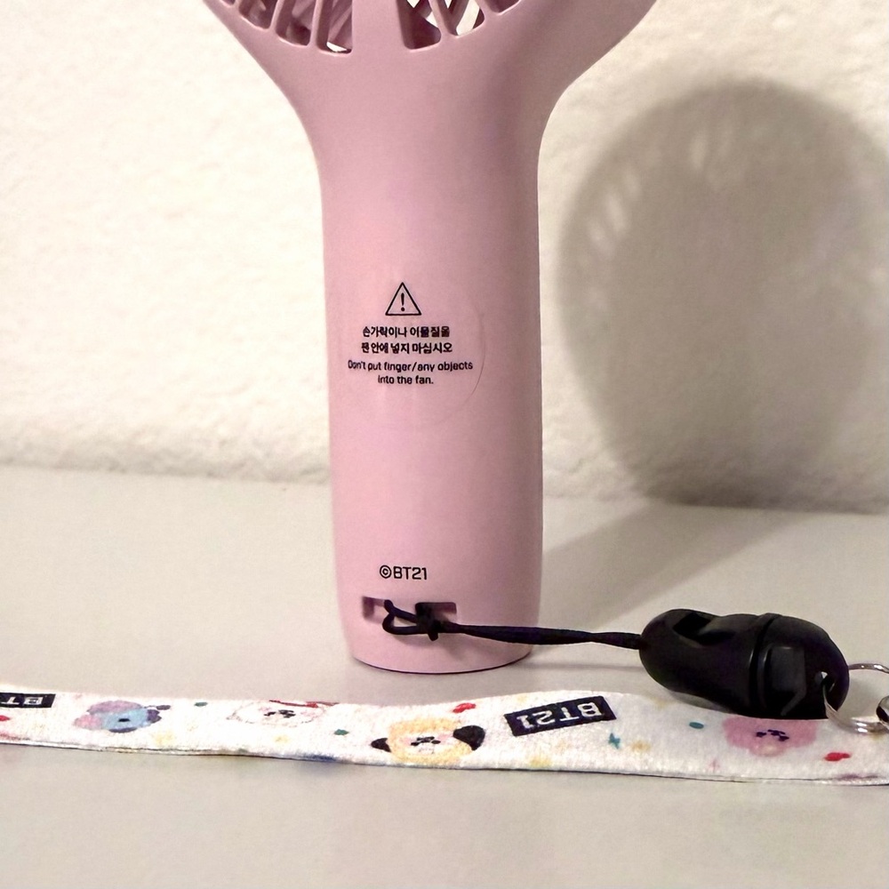 Official BT21 Cooky Mini Handy Hand-Held Rechargeable Fan with Wrist Strap - Picture 13 of 14